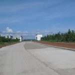 ก่อสร้างถนนคอนกรีตเสริมเหล็ก (ศูนย์การศึกษาสามพร้าว)